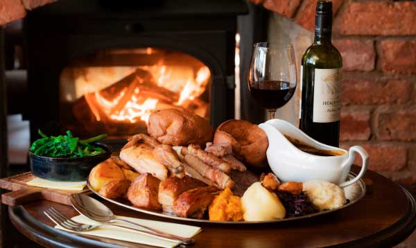 Sunday Roasts at The Hornsmill pub in Helsby near Chester